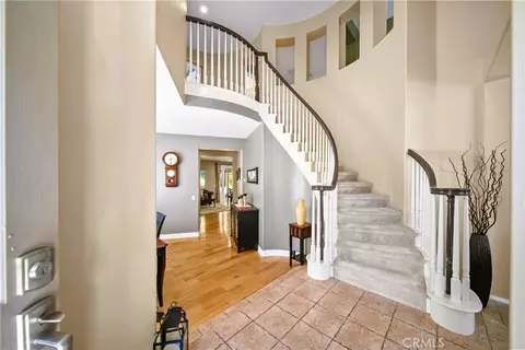 Entry Way - 28655 Placerview Trl, Santa Clarita, CA 91390 photo 1 of 11