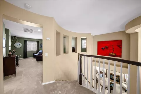 Entry Way - 28655 Placerview Trl, Santa Clarita, CA 91390 photo 5 of 11
