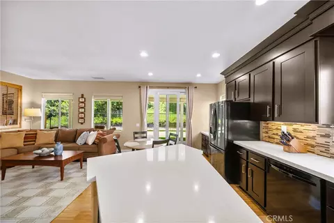 Kitchen - 28655 Placerview Trl, Santa Clarita, CA 91390 photo 7 of 7