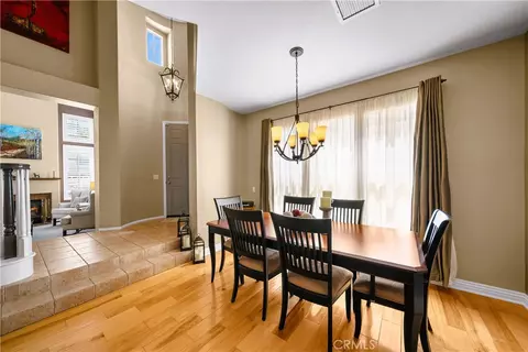 Dining - 28655 Placerview Trl, Santa Clarita, CA 91390 photo 1 of 3