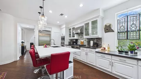 Kitchen - 24139 Crescent Ct, Valencia, CA 91355 photo 3 of 4