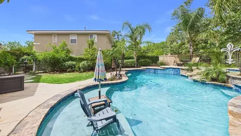 Exterior - 24139 Crescent Ct, Valencia, CA 91355 photo 9 of 20