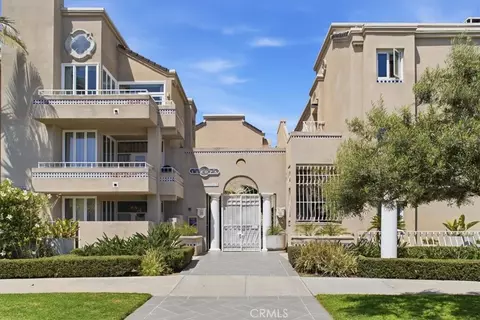 3990 Nobel, San Diego, CA 92122