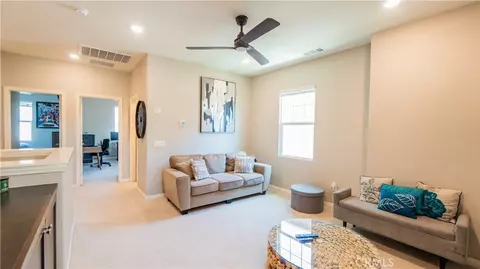 Entry Way - 22740 Harmony, Saugus, CA 91350 photo 4 of 4