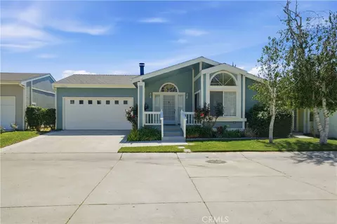 19936 Northcliff Dr, Canyon Country, CA 91351