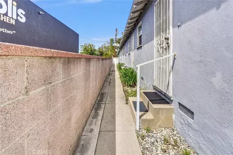 14821 Burbank, Van Nuys, CA 91411 photo 13