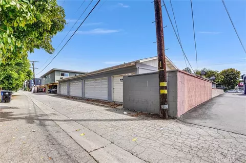14821 Burbank, Van Nuys, CA 91411 photo 19