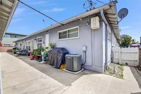 14821 Burbank, Van Nuys, CA 91411 photo 16