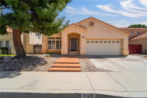 2148 Scott Ave, Palmdale, CA 93550