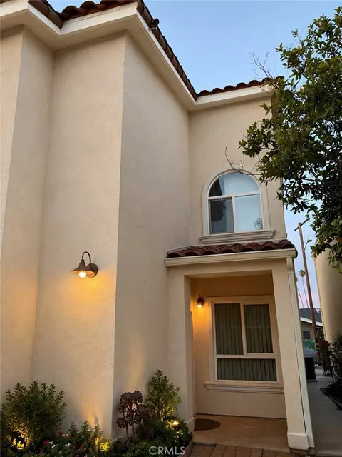 1637 E Gage Ave, Los Angeles, CA 90001