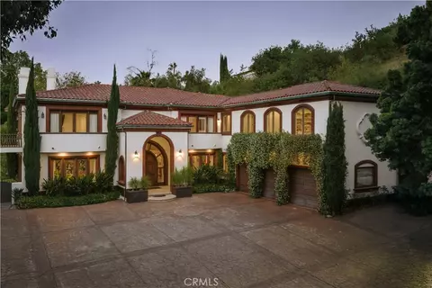 17984 Boris Dr, Encino, CA 91316