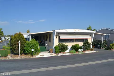 1630 S Barranca Ave #102, Glendora, CA 91740