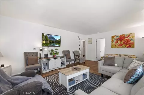 Living - 1534 E Broadway, Glendale, CA 91205 photo 3 of 3