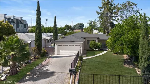 11351 Bessemer St, North Hollywood, CA 91606