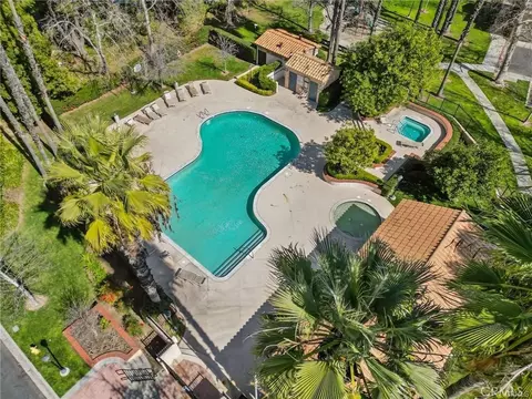 Exterior - 25150 Steinbeck #E, Stevenson Ranch, CA 91381 photo 1 of 2