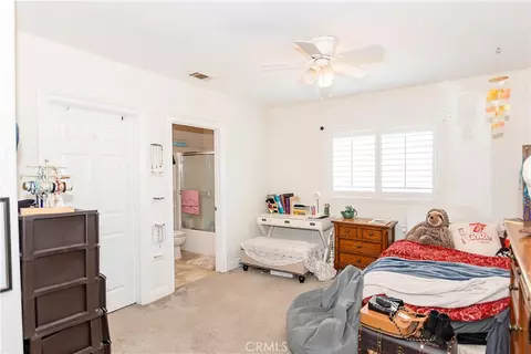 Bedroom - 31802 Lawson Rd, Acton, CA 93510 photo 13 of 15