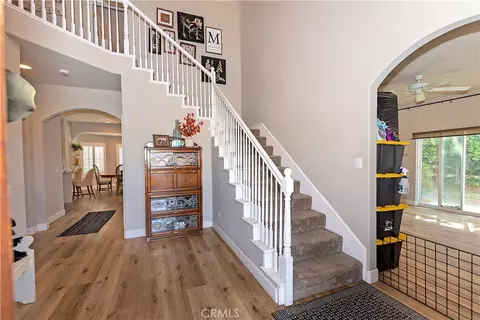 Entry Way - 31802 Lawson Rd, Acton, CA 93510 photo 1 of 6