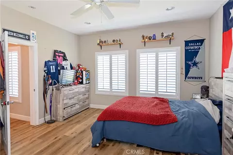 Bedroom - 31802 Lawson Rd, Acton, CA 93510 photo 3 of 15