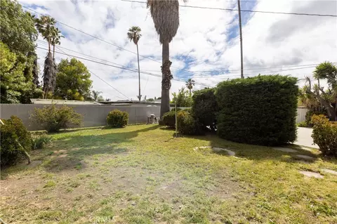 19552 Arminta St, Reseda, CA 91335 photo 5