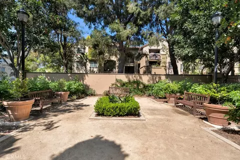 Exterior - 82 Trailing Vine, Irvine, CA 92602 photo 5 of 9