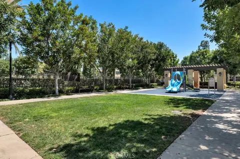 Exterior - 82 Trailing Vine, Irvine, CA 92602 photo 4 of 9
