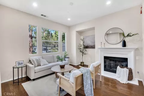 Living - 82 Trailing Vine, Irvine, CA 92602 photo 4 of 4