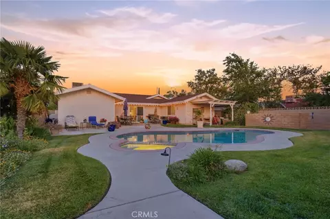 44933 Hanstead Ave, Lancaster, CA 93535