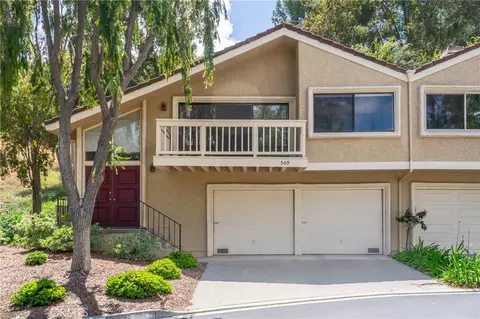 509 El Azul, Oak Park, CA 91377