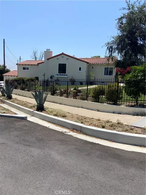 566 N Mill St, Santa Paula, CA 93060