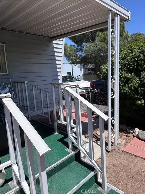 37311 47th E #40, Palmdale, CA 93552 photo 12