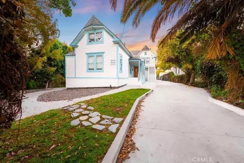 1033 E Santa Clara St, Ventura, CA 93001