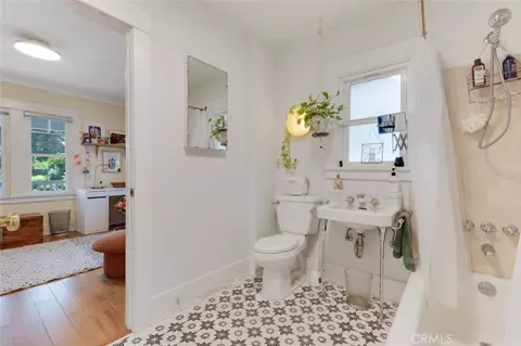 Bath - 5218 Mount Helena Ave, Eagle Rock, CA 90041 photo 1 of 4