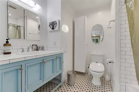 Bath - 5218 Mount Helena Ave, Eagle Rock, CA 90041 photo 4 of 4