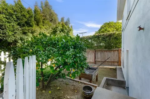 Exterior - 5218 Mount Helena Ave, Eagle Rock, CA 90041 photo 6 of 12