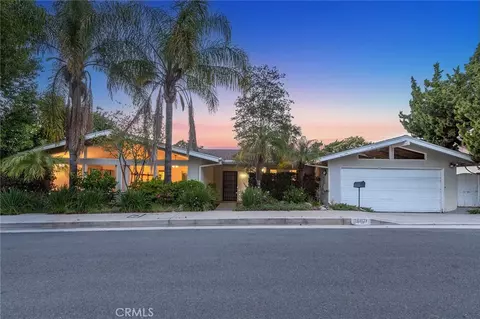 15407 Stonewood Ter, Sherman Oaks, CA 91403