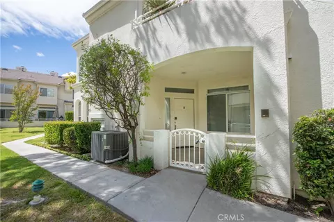 25554 Hemingway #A, Stevenson Ranch, CA 91381