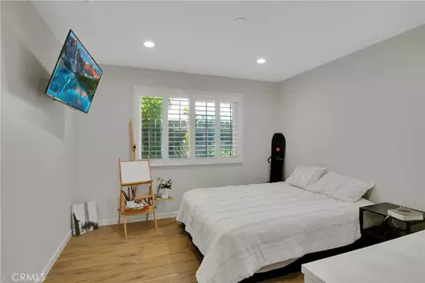 Bedroom - 25142 Walnut St, Newhall, CA 91321 photo 2 of 2