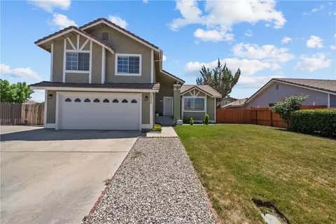 1324 Windermere Ct, Palmdale, CA 93551