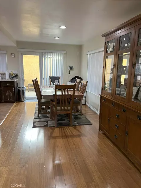 3246 Locust Ave, Long Beach, CA 90807 photo 3