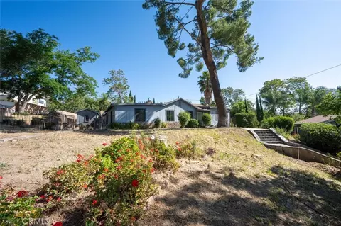 28717 Bouquet Cyn, Santa Clarita, CA 91390