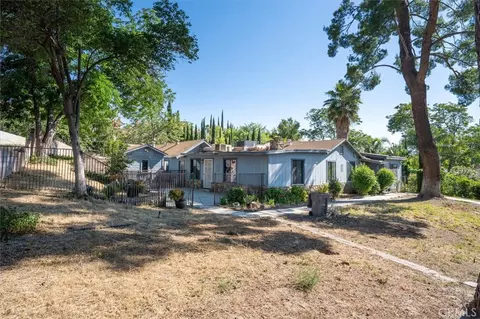 28717 Bouquet Cyn, Santa Clarita, CA 91390