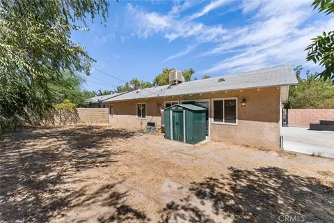 Exterior - 45303 6th St E, Lancaster, CA 93535 photo 7 of 12