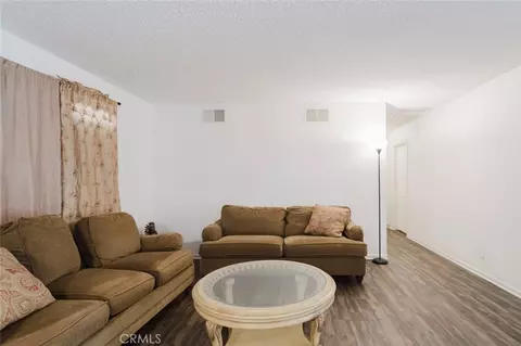 Living - 45303 6th St E, Lancaster, CA 93535 photo 2 of 4
