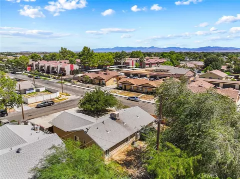 View/Area - 45303 6th St E, Lancaster, CA 93535 photo 2 of 3