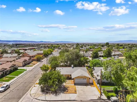 View/Area - 45303 6th St E, Lancaster, CA 93535 photo 3 of 3