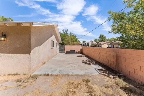 Exterior - 45303 6th St E, Lancaster, CA 93535 photo 8 of 12