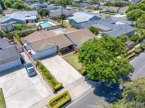 View/Area - 2056 W Random, Anaheim, CA 92804 photo 1 of 4