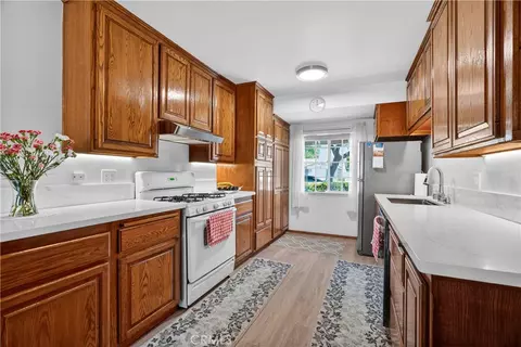 Kitchen - 2056 W Random, Anaheim, CA 92804 photo 2 of 4
