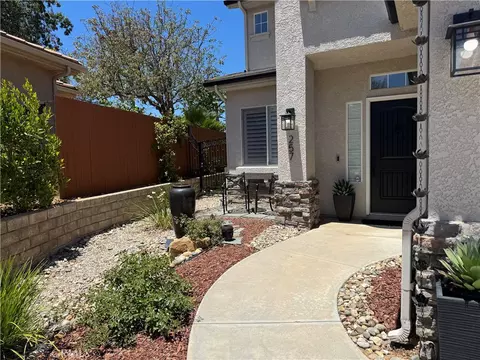 257 Windrose Ct, Newbury Park, CA 91320