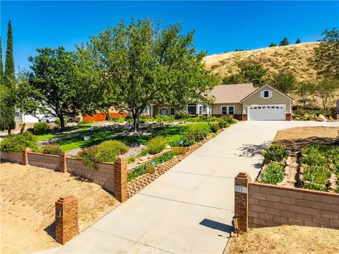 9251 Elizabeth Lk, Leona Valley, CA 93551